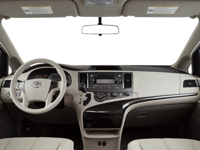2011 Toyota Sienna XLE