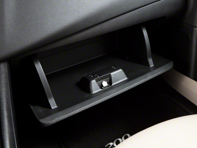 2012 Chrysler 200 S