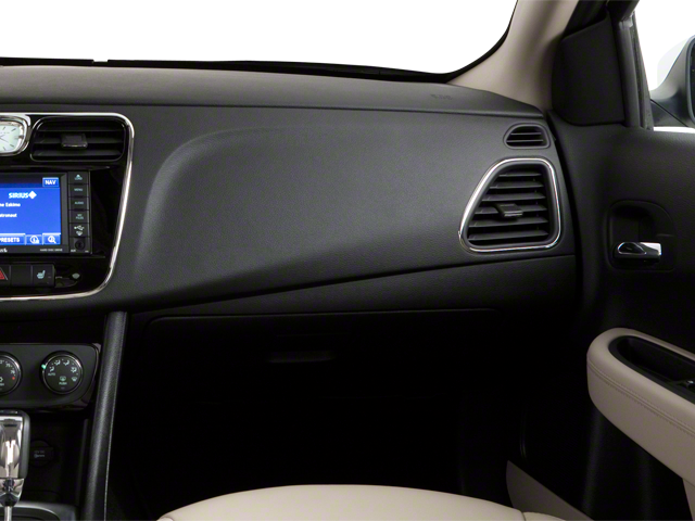 2012 Chrysler 200 S