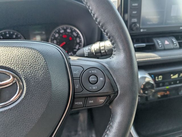 2022 Toyota RAV4 XLE Premium - Photo 19