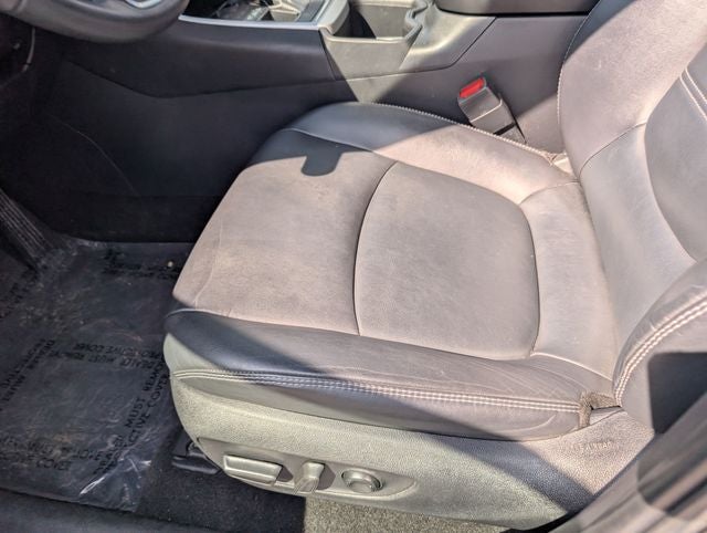 2022 Toyota RAV4 XLE Premium - Photo 24