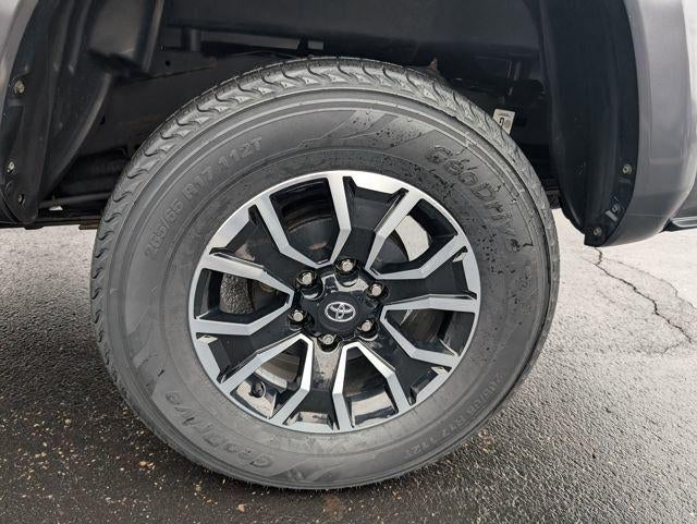 2022 Toyota Tacoma TRD Sport V6