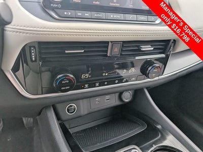 2021 Nissan Rogue SV