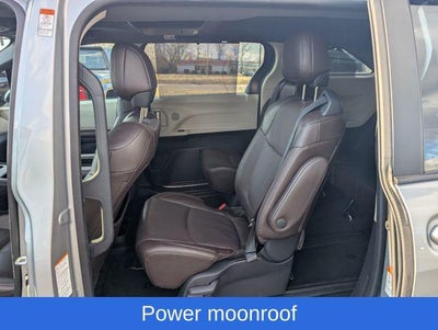 2021 Toyota Sienna Platinum 7 Passenger