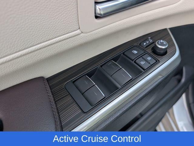 2021 Toyota Sienna Platinum 7 Passenger