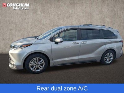 2021 Toyota Sienna Platinum 7 Passenger