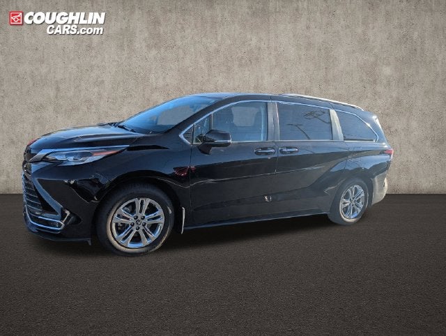 2023 Toyota Sienna Platinum 7 Passenger