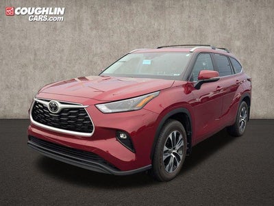 2025 Toyota Highlander XLE