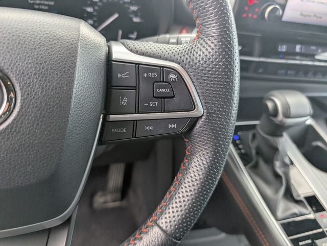 2024 Toyota Sienna XSE 7 Passenger