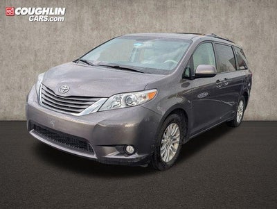 2011 Toyota Sienna XLE