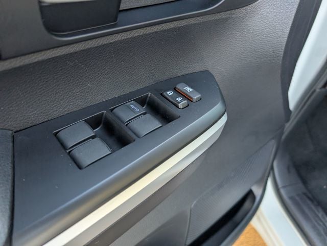 2016 Toyota Tundra Limited CrewMax