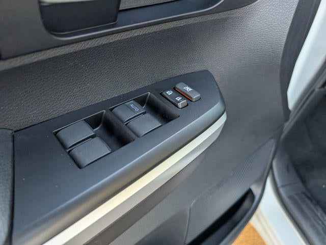 2016 Toyota Tundra Limited CrewMax