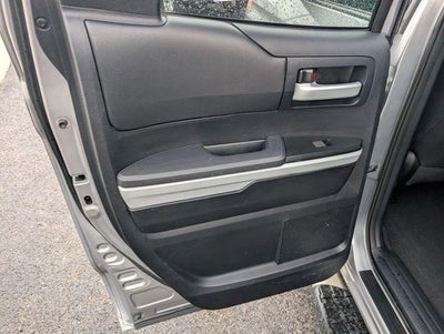 2014 Toyota Tundra SR5