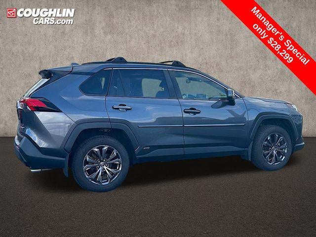 2022 Toyota RAV4 Hybrid XLE Premium