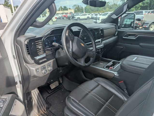 2025 Chevrolet Silverado 3500HD High Country