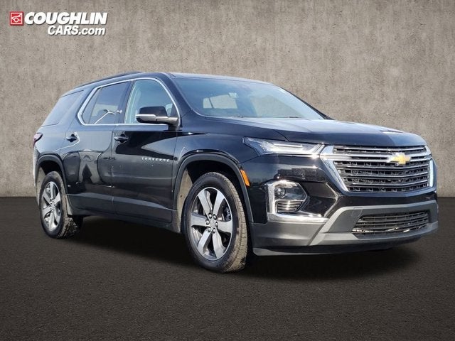 2022 Chevrolet Traverse LT Leather