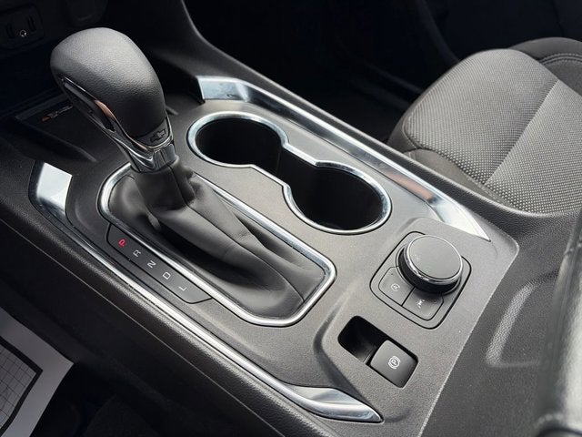 2024 Chevrolet Traverse Limited LT Cloth