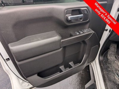 2021 Chevrolet Silverado 1500 4WD Crew Cab 147" Custom