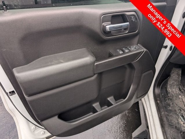 2021 Chevrolet Silverado 1500 4WD Crew Cab 147" Custom