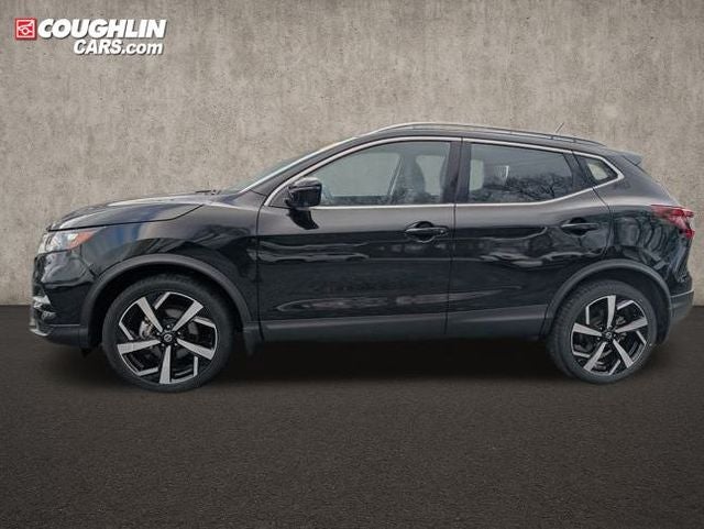 2022 Nissan Rogue Sport SL