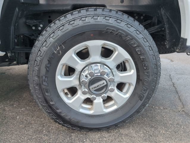 2023 Ford Super Duty F-250 SRW XLT