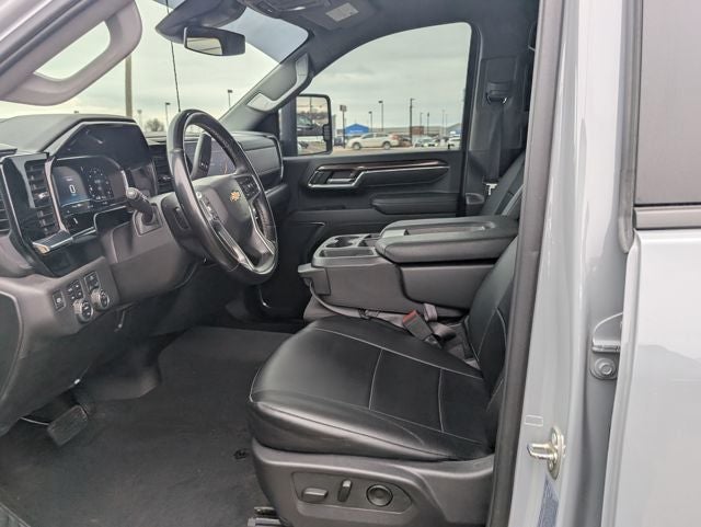 2024 Chevrolet Silverado 3500HD LT