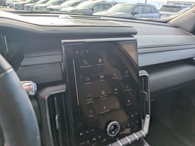 2024 GMC Acadia AWD AT4