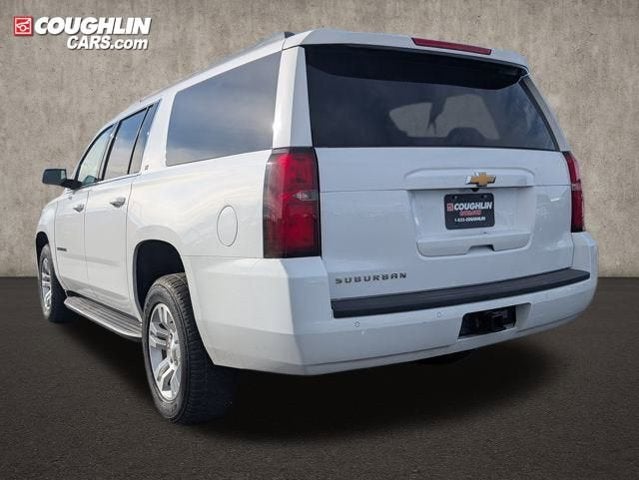 2017 Chevrolet Suburban LT
