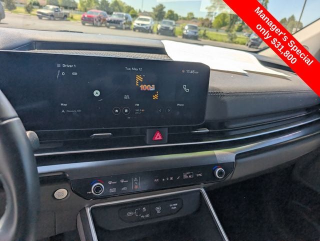 2025 Kia Carnival LXS