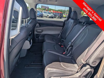 2025 Kia Carnival LXS