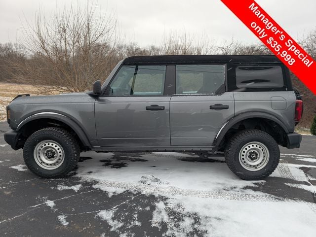 2023 Ford Bronco Base