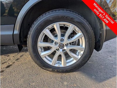 2021 Nissan Rogue Sport SV