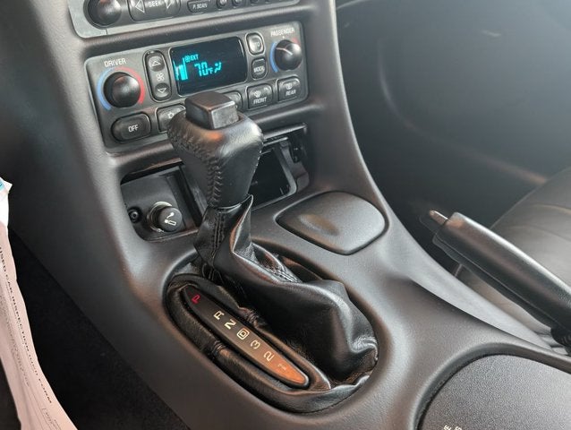 2004 Chevrolet Corvette Base