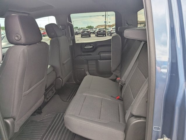 2024 Chevrolet Silverado 1500 4WD Crew Cab 147" Custom