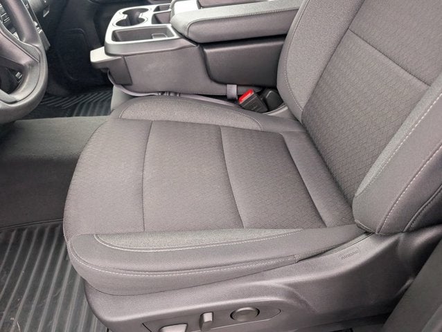 2024 Chevrolet Silverado 1500 4WD Crew Cab 147" Custom