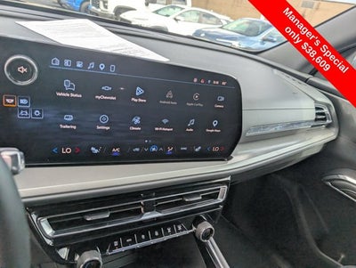 2026 Chevrolet Traverse AWD LT