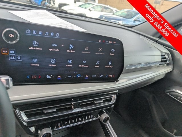 2026 Chevrolet Traverse AWD LT