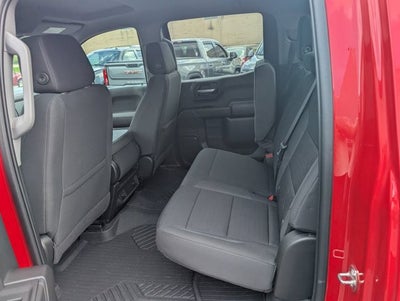 2023 Chevrolet Silverado 1500 4WD Crew Cab 147" Custom