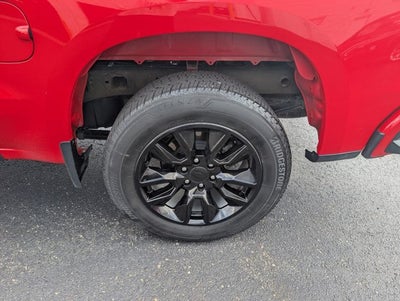 2023 Chevrolet Silverado 1500 4WD Crew Cab 147" Custom