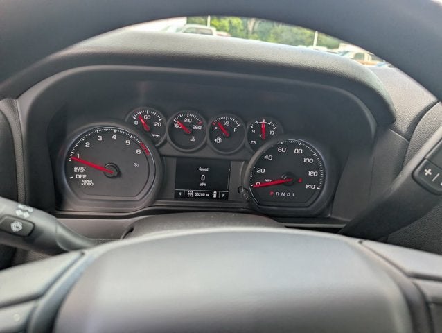 2023 Chevrolet Silverado 1500 4WD Crew Cab 147" Custom