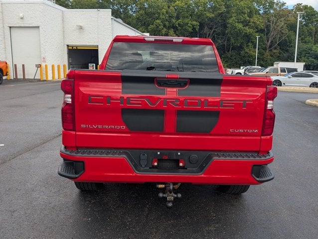 2023 Chevrolet Silverado 1500 4WD Crew Cab 147" Custom