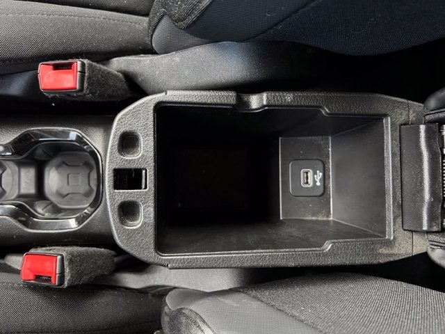 2017 Jeep Renegade Altitude