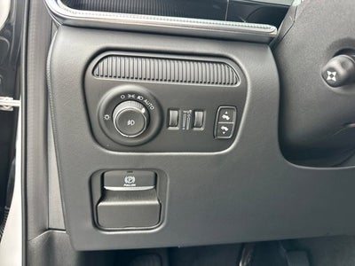 2023 Jeep Grand Wagoneer Series III Obsidian