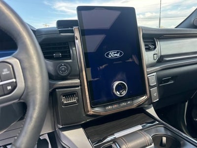 2024 Ford F-150 Lightning LARIAT