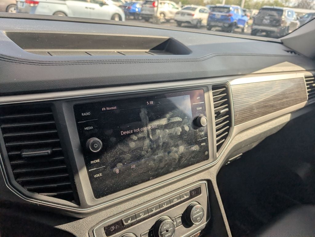 2018 Volkswagen Atlas 3.6L V6 SE w/Technology