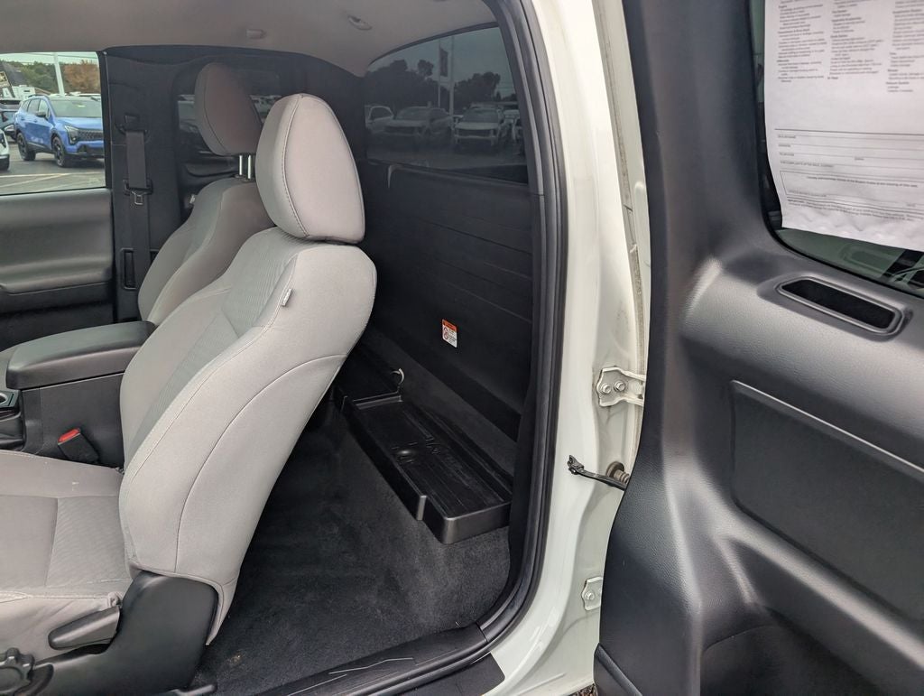 2022 Toyota Tacoma SR