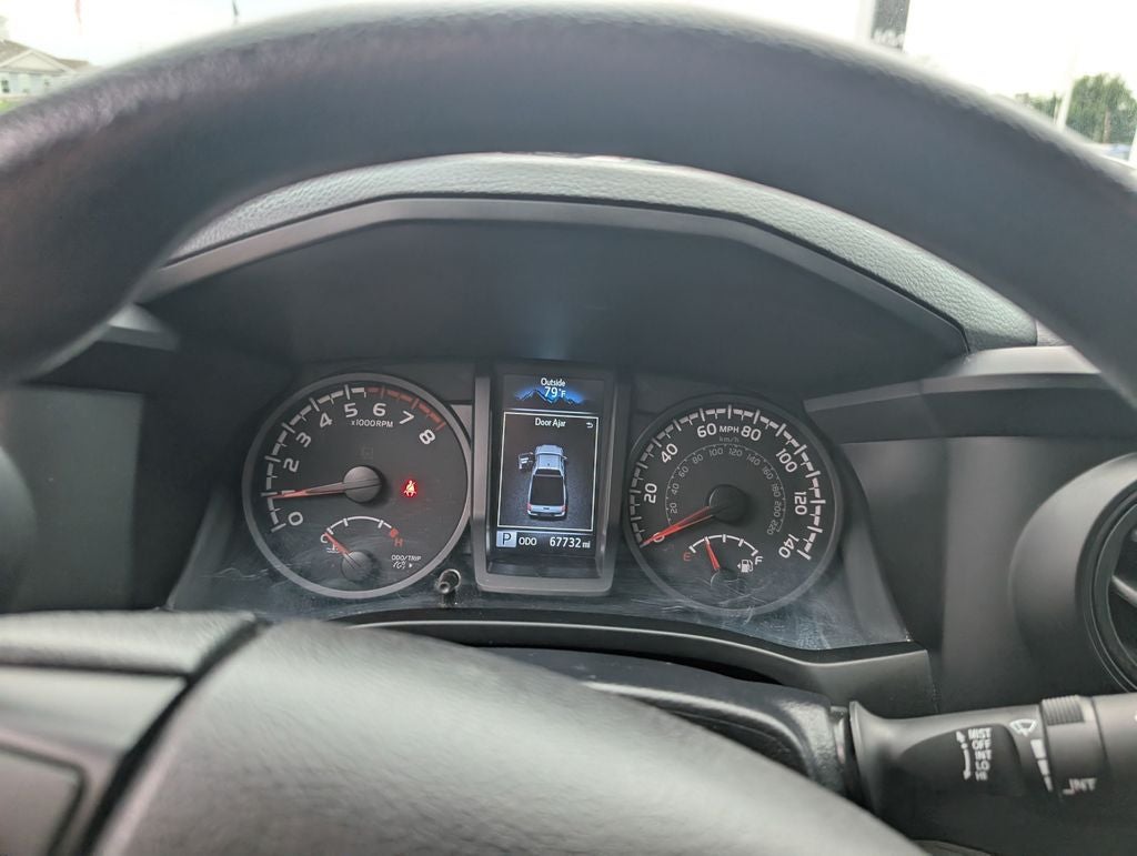 2022 Toyota Tacoma SR