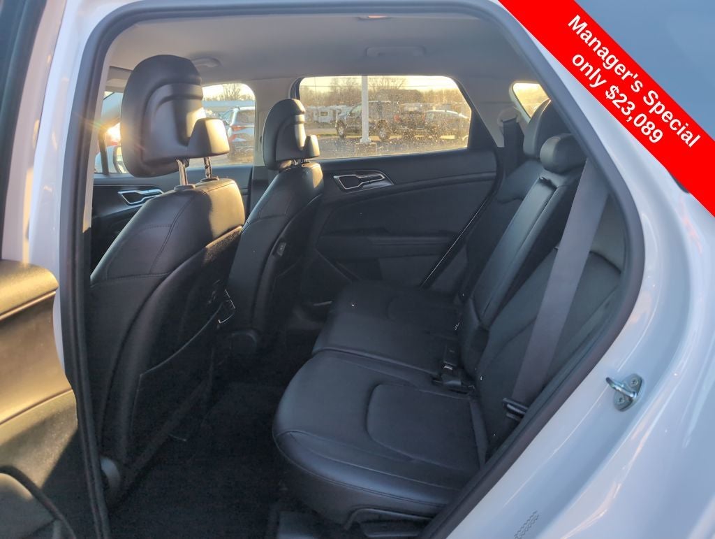 2023 Kia Sportage EX