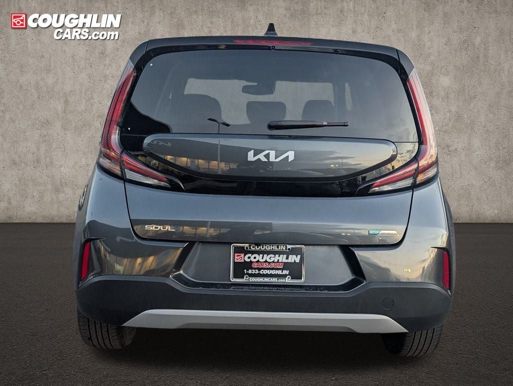 2023 Kia Soul EX