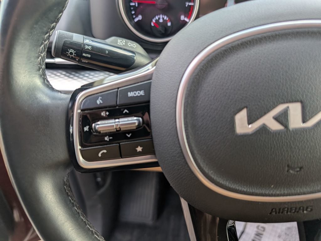 2022 Kia Carnival LXS